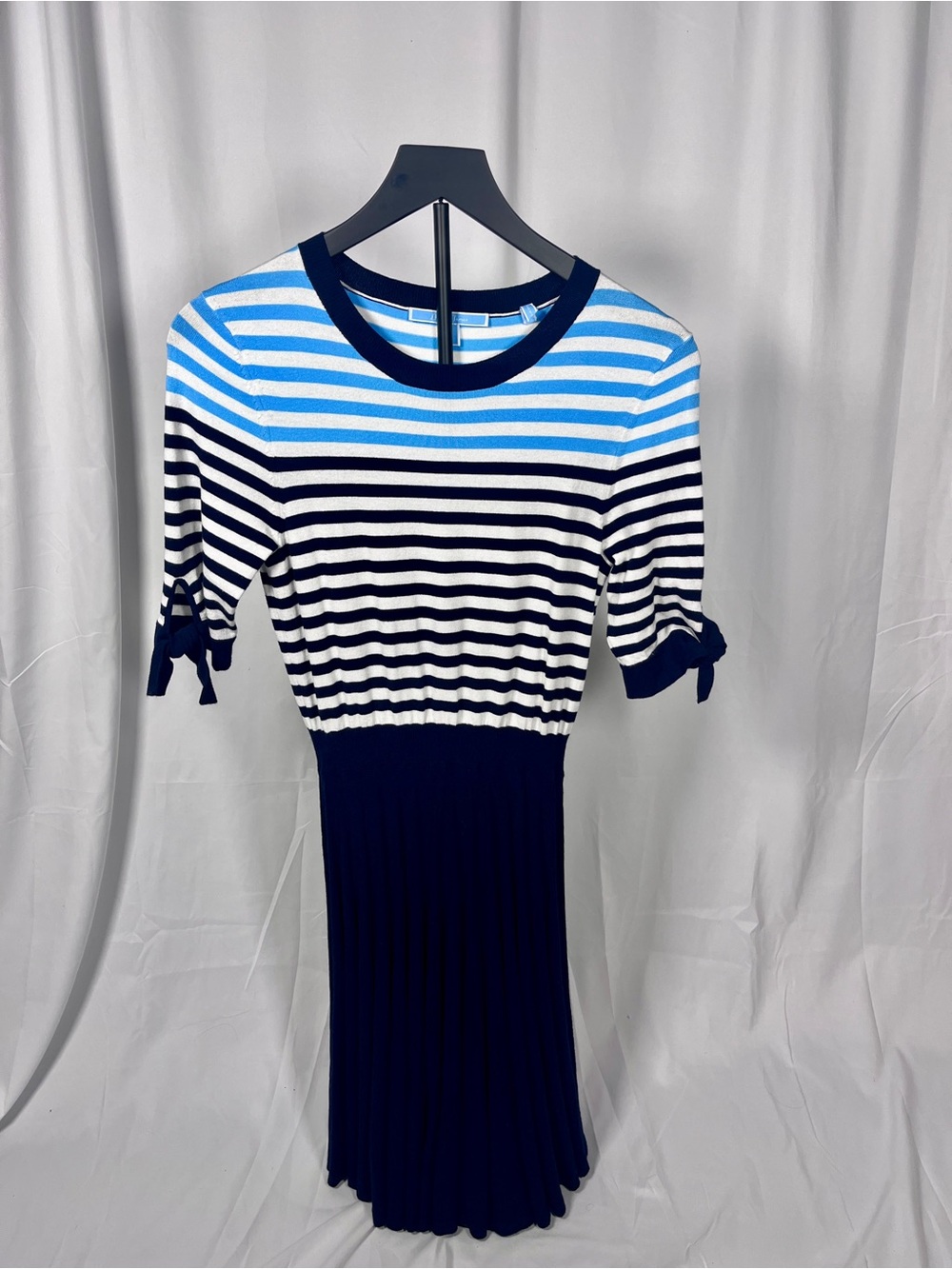 Draper James Striped Knit Dress Blue White Pleated‎ Skirt Preppy Chic Sz S